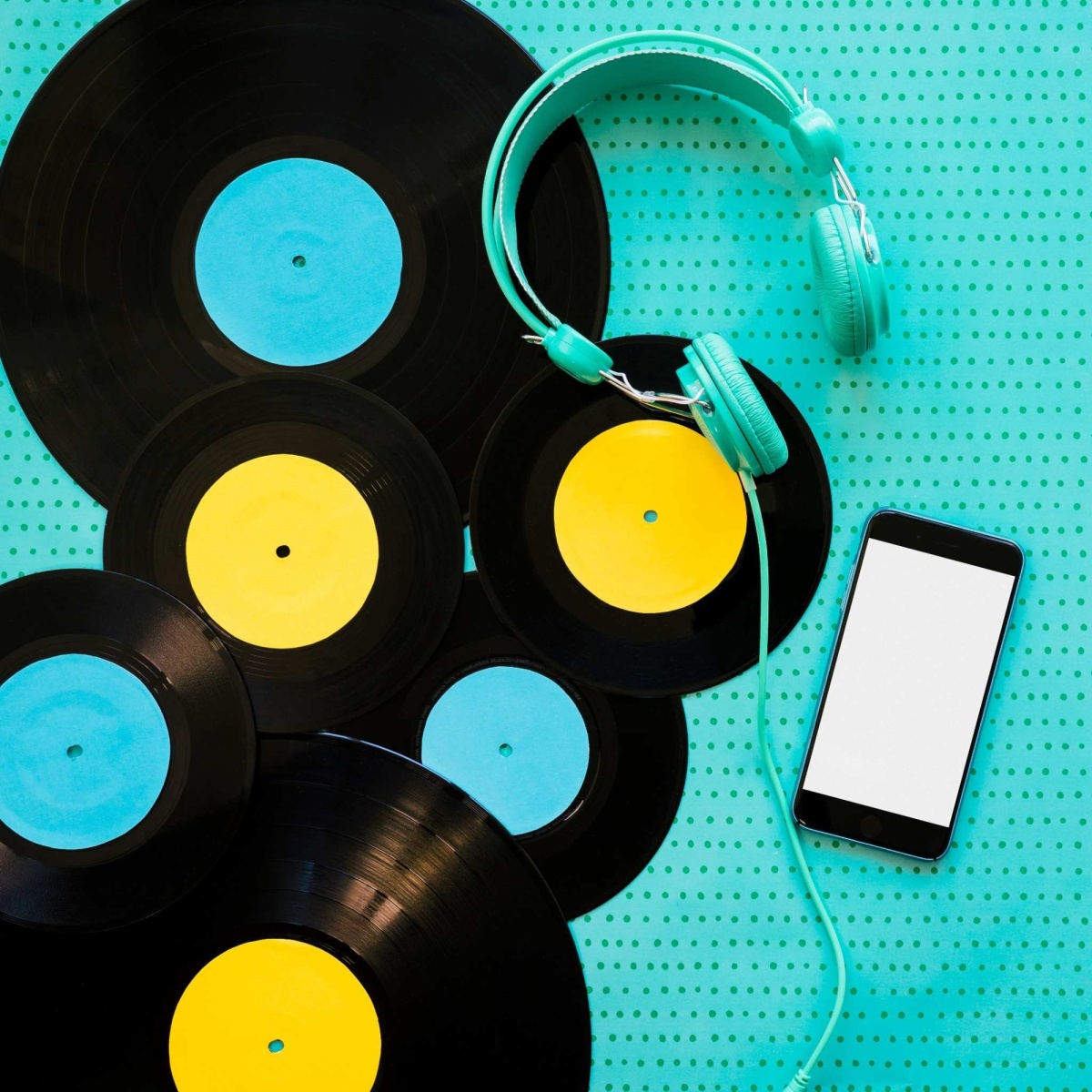 Custom Business Radio and the Evolution of Sensory Brand Identity