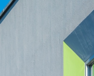 From Chalk Line to Chisel: How to Achieve Impeccably Neat Facade Rustication