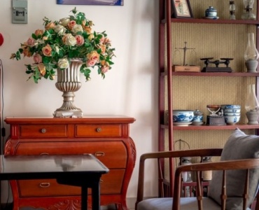 The Edited Home: Create Space, Calm, and Style with Less
